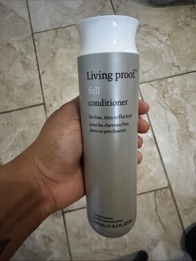 Living Proof Full Conditioner - Silver and White Bottle
